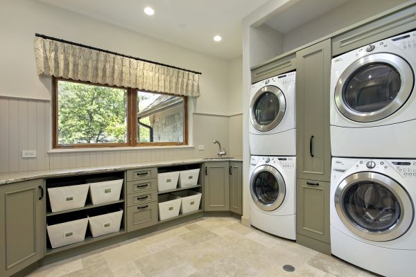 Laundry Storage Installation in Canyon Lake