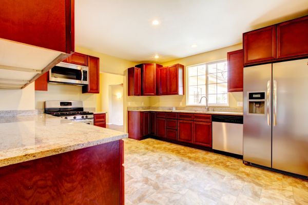 Cherry Kitchen Cabinet Service in Canyon Lake
