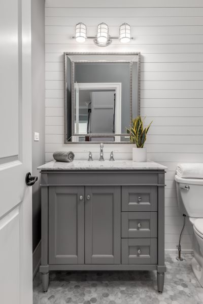 Bathroom Cabinet Installation in Canyon Lake